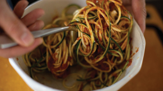 Zucchini Spaghetti with Sauce