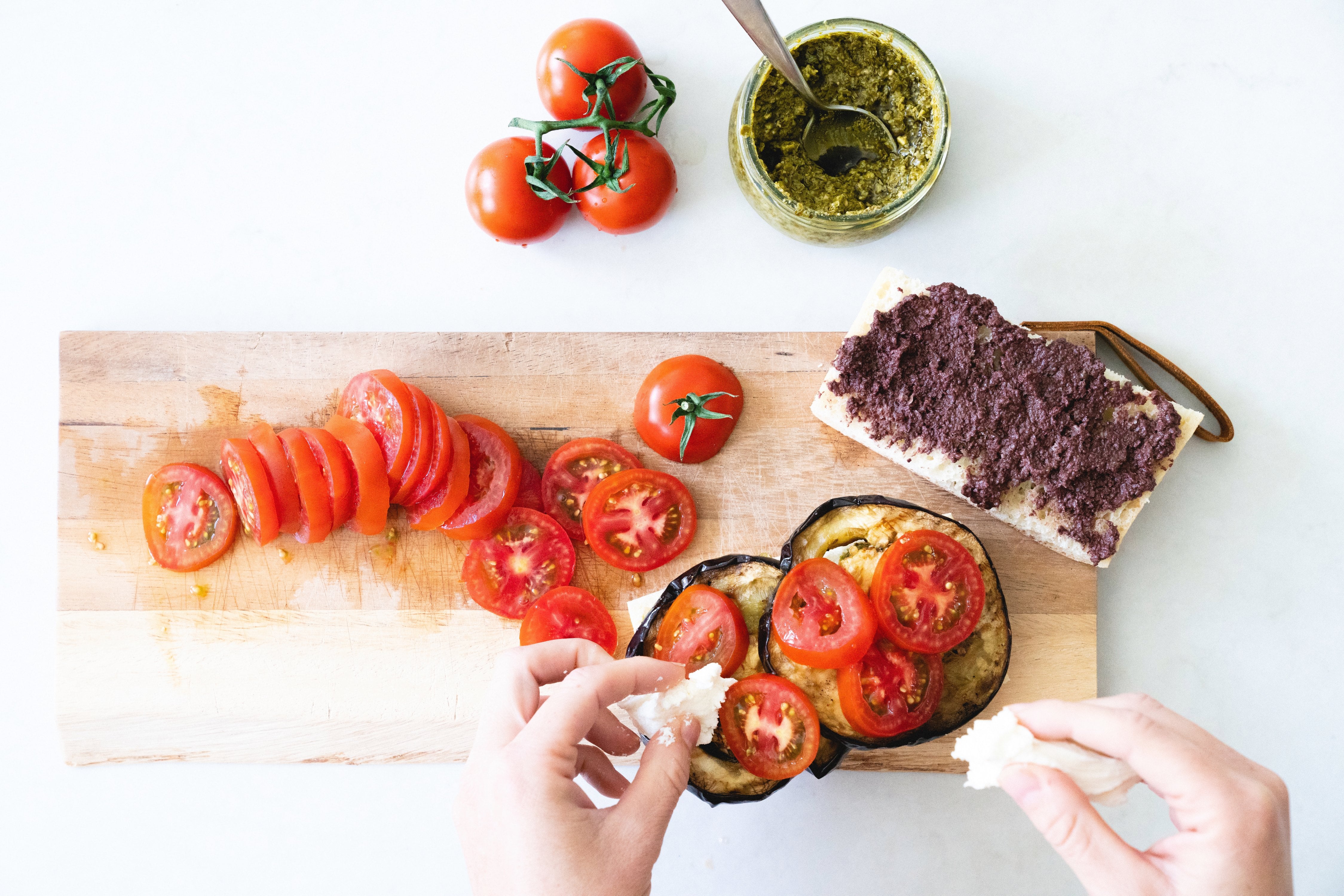 grilled-eggplant-tomato-stacked-sandwiches-002